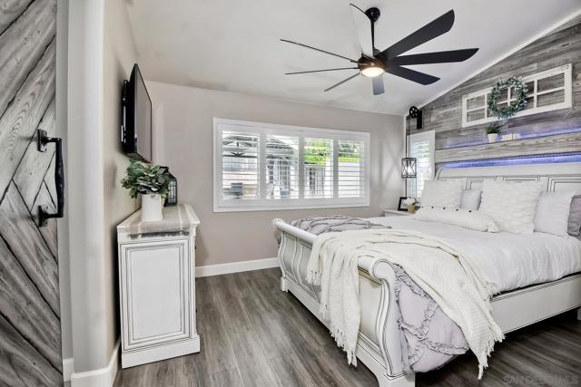 3358 Lake Circle Dr, Fallbrook CA: https://media.crmls.org/mediaz/c9266343-a2f6-4363-ab94-27193fbe126f.jpg