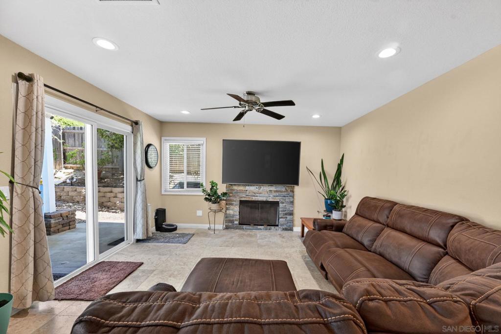 5025 Viewridge Way - photo 20