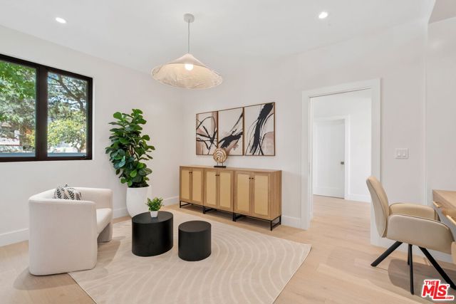 13048 Rose Avenue, Los Angeles CA: https://media.crmls.org/mediaz/c926a9df-48e3-4c53-9ed8-ad483d53dcba.jpg