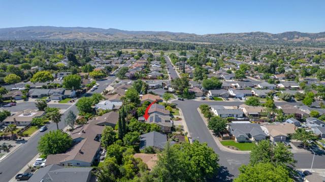 538 Anna Maria Street, Livermore CA: https://media.crmls.org/mediaz/c928a58b-7441-4a81-be1b-be256f321630.jpg
