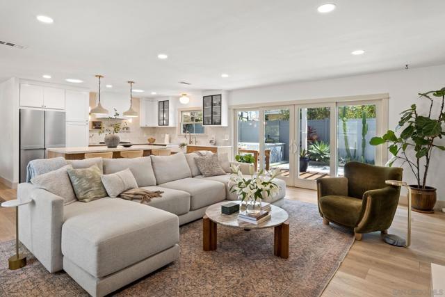 4725 Adams Ave, San Diego CA: https://media.crmls.org/mediaz/c9294795-967e-4027-bfbc-f6e3caa23da7.jpg