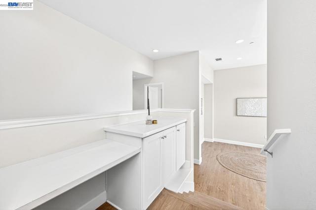 3651 Branding Iron Pl, Dublin CA: https://media.crmls.org/mediaz/c9295bec-ba34-4859-adf1-224e9bd8ae5d.jpg
