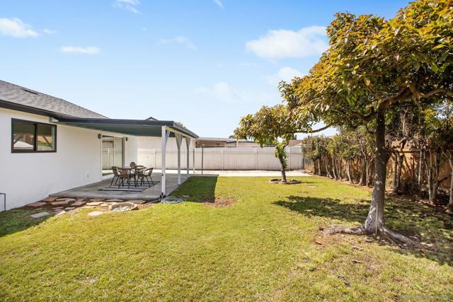 1134 Dearborn Dr, San Diego CA: https://media.crmls.org/mediaz/c929a9d1-c4e5-4c7f-9f3d-5ef920eaccc9.jpg