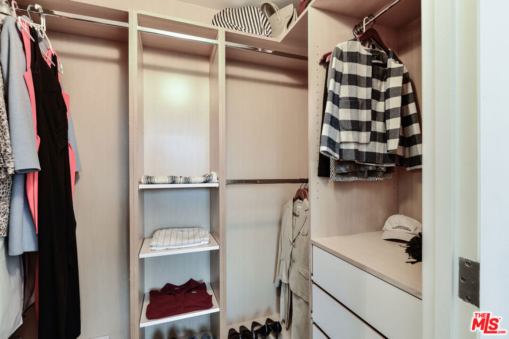 MLS #26864463 image #21