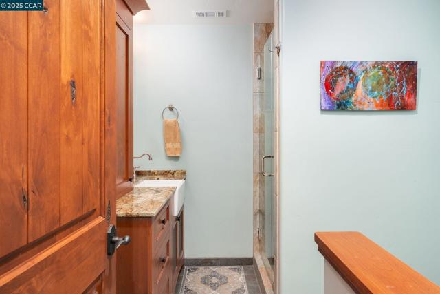 15000 Tyler Road, Fiddletown CA: https://media.crmls.org/mediaz/c92acfb5-1af1-4f79-a6db-ee633d223f3d.jpg