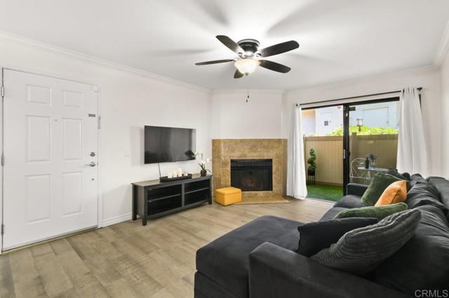 Detail Gallery Image 7 of 27 For 9959 Azuaga St #I-105,  San Diego,  CA 92129 - 2 Beds | 2 Baths