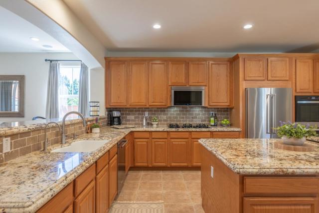 5043 Sunset Vista Drive, Seaside CA: https://media.crmls.org/mediaz/c92b9d4a-a0bd-4b78-8f70-83fecb153c56.jpg