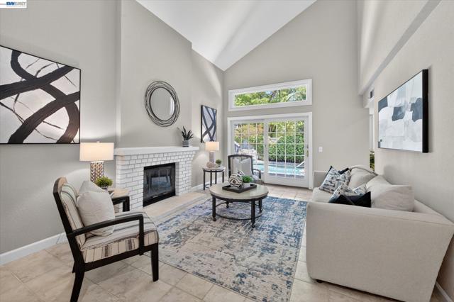 5943 Corte Arboles, Pleasanton CA: https://media.crmls.org/mediaz/c92befbd-9e08-4fb5-b9d2-5c3ca51f2b46.jpg