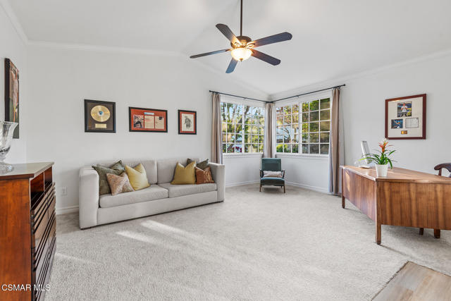 29621 Ridgeway Drive, Agoura Hills CA: https://media.crmls.org/mediaz/c92c3b5d-cff8-4dbe-8685-2e758b4c013b.jpg