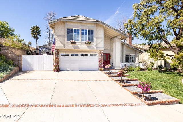 411 Blackhawk Drive, Newbury Park CA: https://media.crmls.org/mediaz/c92c5af7-df3d-4971-98d8-6f293ad30443.jpg