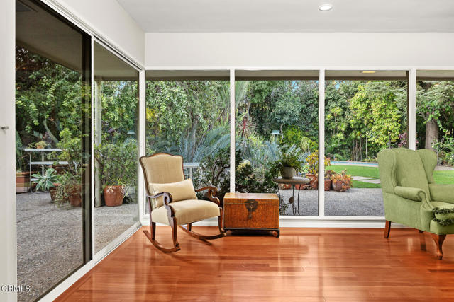 Detail Gallery Image 11 of 63 For 505 Orange Grove Cir, Pasadena,  CA 91105 - 4 Beds | 3/1 Baths