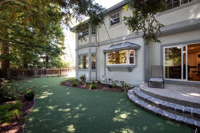 4 Woodleaf Avenue, Redwood City CA: https://media.crmls.org/mediaz/c92fd152-f7d5-47e1-8f49-cd45fdd798aa.jpg