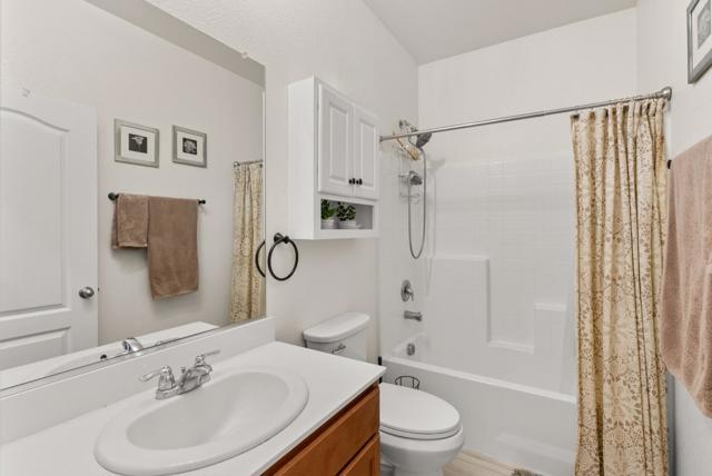 4656 Mccormack Road, Rio Vista CA: https://media.crmls.org/mediaz/c9304376-4a98-4d1a-953a-a4b8592f509c.jpg
