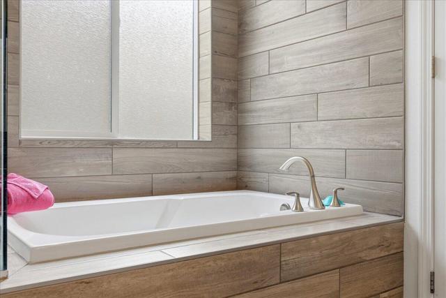 Image 26 of 51 For 67263 Chimayo Drive