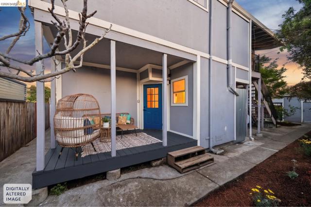 5501 Mcbryde Ave, Richmond CA: https://media.crmls.org/mediaz/c930f94f-b2db-4d5b-b9c0-a76db8a87912.jpg