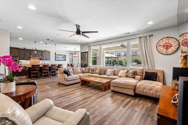 9850 Bobcat Court, Gilroy CA: https://media.crmls.org/mediaz/c9310b1d-96f5-49c0-966f-9a731fb8ec6d.jpg