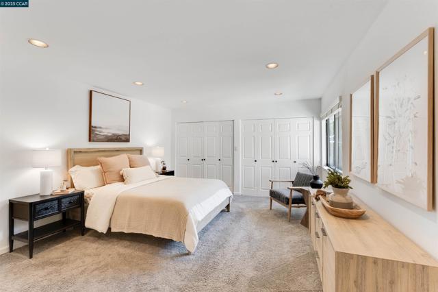 2424 San Miguel Dr, Walnut Creek CA: https://media.crmls.org/mediaz/c9316981-44a8-498d-a718-49f901fb0117.jpg