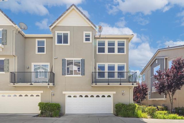 6268 Byron Ln, San Ramon CA: https://media.crmls.org/mediaz/c93181e4-4867-49f6-ae53-ca6e41bd879f.jpg