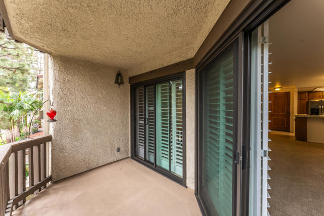 8515 Falmouth Avenue, Playa del Rey CA: https://media.crmls.org/mediaz/c9318cd6-6dc1-4dc2-8baf-3c866fb5a6de.jpg