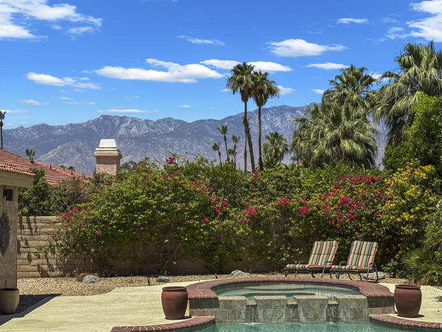 70825 Ironwood Drive, Rancho Mirage CA: https://media.crmls.org/mediaz/c931ea8f-11d1-4d37-a5de-8abb6f88d24a.jpg