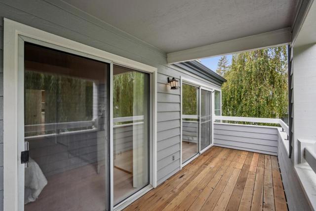 1612 Parkview Green Circle, San Jose CA: https://media.crmls.org/mediaz/c9328341-aed3-4d1a-99de-ce3c83f1be90.jpg