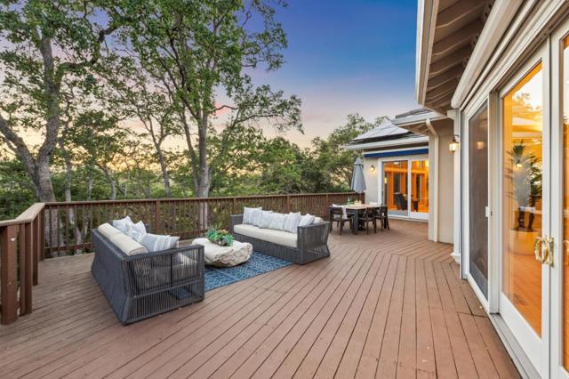 18500 Hillview Drive, Monte Sereno CA: https://media.crmls.org/mediaz/c93292b4-8d33-4061-a14e-1a60eb0b3875.jpg