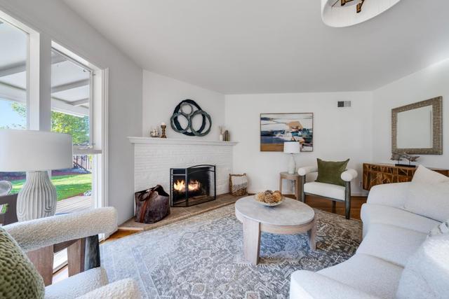 Image 8 of 63 For 11891 Brookglen Drive