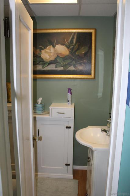 23984 SKYLAND DR, Crestline CA: https://media.crmls.org/mediaz/c934870d-a600-453b-a065-e4703fb89bae.jpg