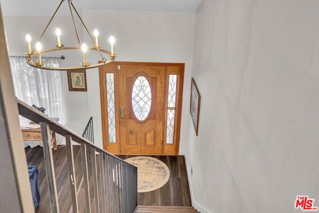 16424 Bubbling View Circle, Cerritos CA: https://media.crmls.org/mediaz/c934e650-3ccf-464d-837f-26abcad0509c.jpg