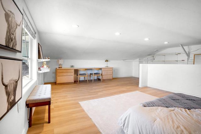 Image 34 of 75 For 12059 Los Amigos Way