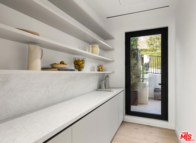 Drew Fenton | 1660 Casale Road Pacific Palisades CA | MLS: 7697147 Drew Fenton | 1660 Casale Road Pacific Palisades CA | MLS: 7697147