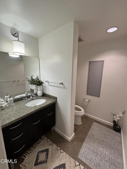 Detail Gallery Image 16 of 34 For 250 N 1st St #510,  Burbank,  CA 91502 - 2 Beds | 3 Baths