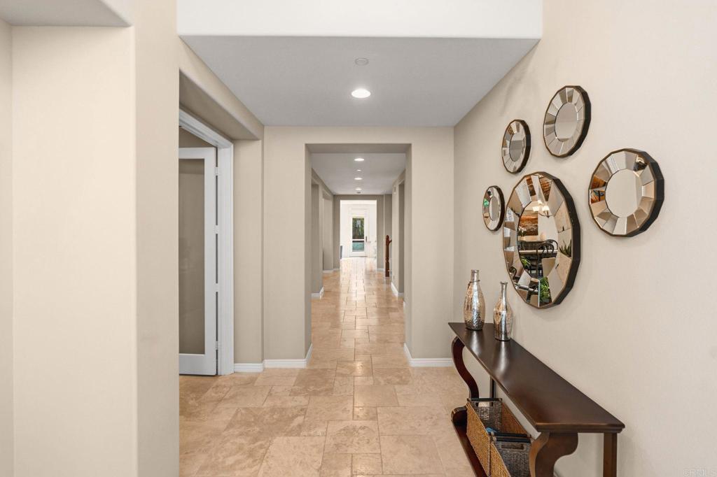 809 Dolphin Circle - photo 4