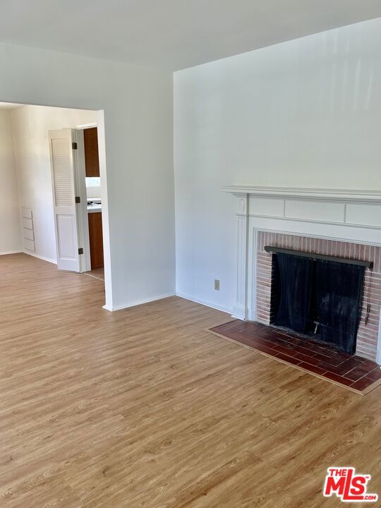 3331 Inglewood Boulevard, Los Angeles CA: https://media.crmls.org/mediaz/c9373b1e-1b82-4c63-854b-436643b9452d.jpg