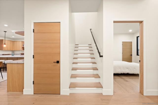 1531 33 Lieta St, San Diego CA: https://media.crmls.org/mediaz/c9375bfa-bf98-40d3-97ed-24c9ec33a4e3.jpg