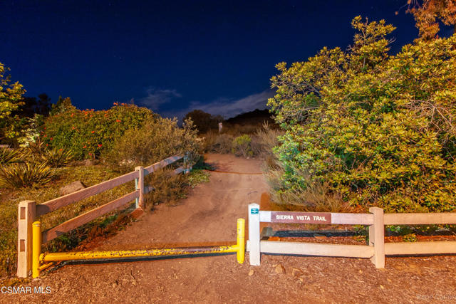 83 Via Aldea, Newbury Park CA: https://media.crmls.org/mediaz/c937a818-037a-4bf8-b0d3-ed7e8af05ba2.jpg