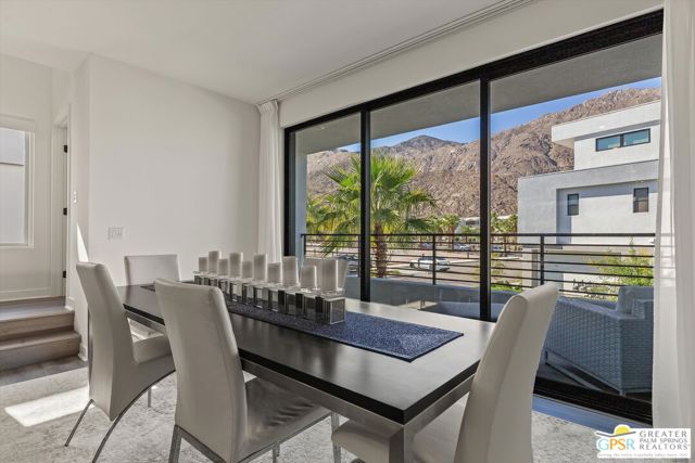 906 Cameron Center Drive, Palm Springs CA: https://media.crmls.org/mediaz/c937d01f-5bf1-49e0-a12a-52abd46bb822.jpg