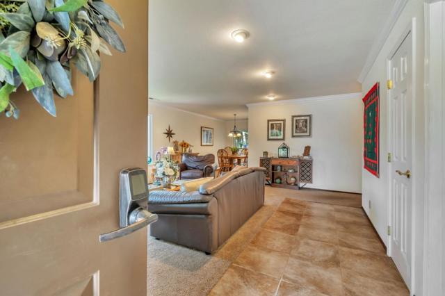 19 Magnolia Court, Watsonville CA: https://media.crmls.org/mediaz/c9383466-d6de-422e-9878-9a1678d94bdc.jpg