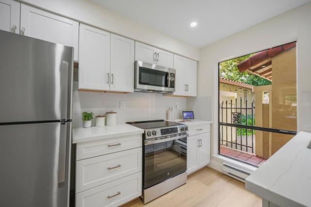 130 Salice Way, Campbell CA: https://media.crmls.org/mediaz/c939d268-3cb0-462a-baa2-cccde31054ce.jpg