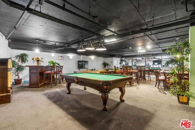 10982 ROEBLING Avenue, Los Angeles CA: https://media.crmls.org/mediaz/c93a91b7-2d04-46dd-888b-dae0865fa313.jpg