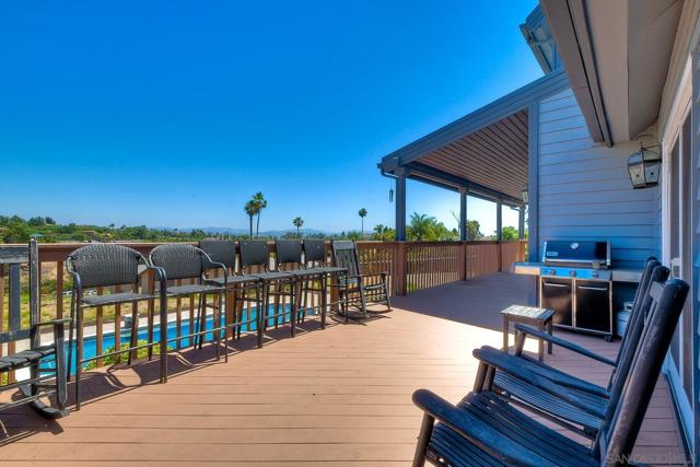 2511 Via Rancheros, Fallbrook CA: https://media.crmls.org/mediaz/c93b149d-4e02-4c1c-86b8-fa3b5a42c450.jpg