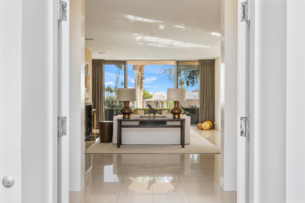 MLS #219138619DA image #3