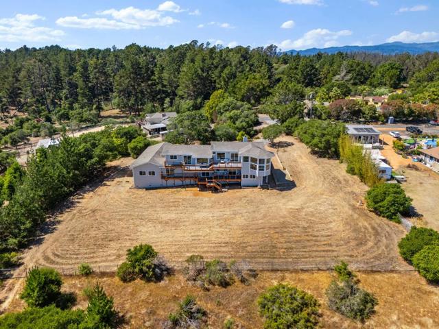 475 Fiesta Court, Watsonville CA: https://media.crmls.org/mediaz/c93b4afc-befa-4e5f-8c99-d3751fc94955.jpg