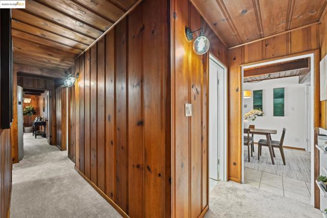 4125 Miflin Ave, El Sobrante CA: https://media.crmls.org/mediaz/c93b7fc5-1a26-490a-8480-2d12a1b88cf0.jpg