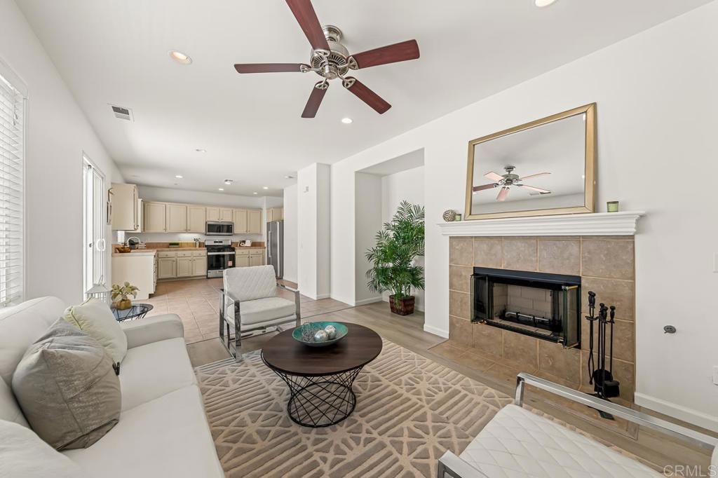 463 Cornwall Glen - photo 4