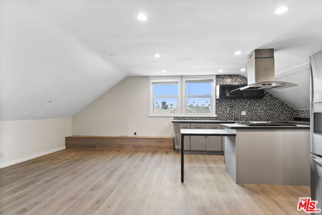 1810 Westmoreland Boulevard, Los Angeles CA: https://media.crmls.org/mediaz/c93c181c-5dfa-40ee-b75c-5a5a8f82c0d7.jpg