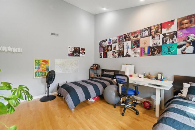 2149 Junction Avenue, Mountain View CA: https://media.crmls.org/mediaz/c93c6002-6c1e-4a6d-b330-da32c504c689.jpg