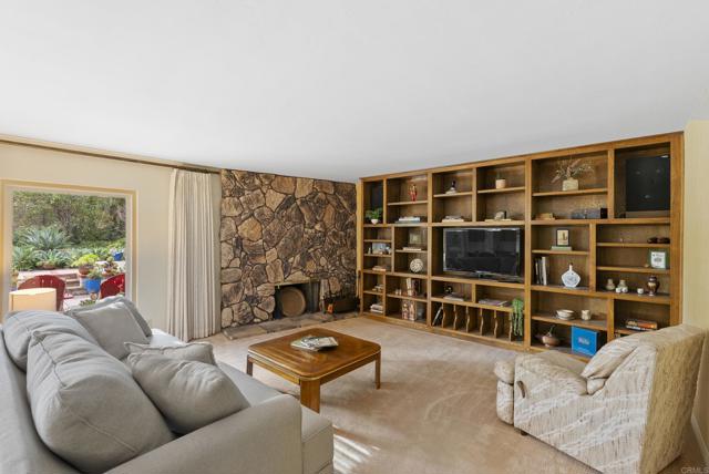 Detail Gallery Image 21 of 57 For 1099 Nugent Court, El Cajon,  CA 92020 - 4 Beds | 3 Baths