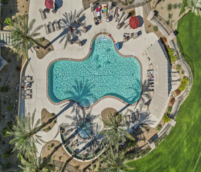 80598 Camino Santa Juliana, Indio CA: https://media.crmls.org/mediaz/c93d0119-6e1a-48a4-acb2-fdf3aaf351e7.jpg