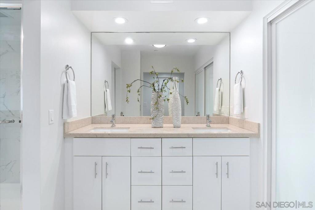 MLS #250036883SD image #24